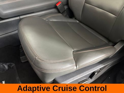 Used 2025 Ford Expedition Max Active AWD/4WD image 16