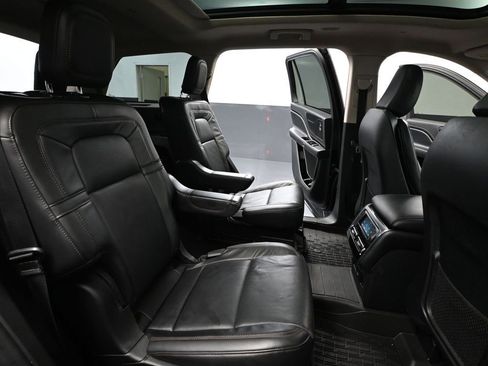 Used 2023 Lincoln Aviator Reserve w/ Class IV Trailer Tow Package image 50