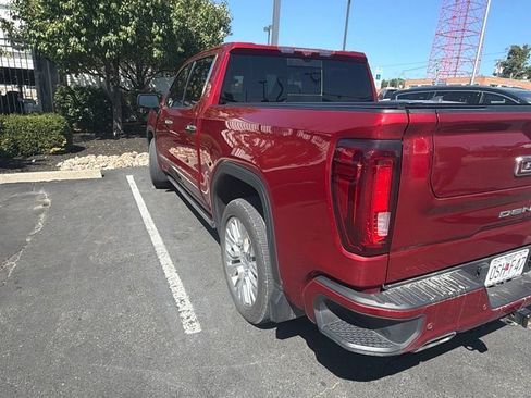 Used 2021 GMC Sierra 1500 Denali w/ Denali Ultimate Package AWD/4WD image 16