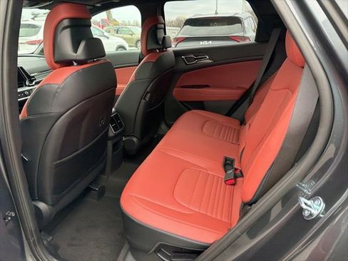 New 2025 Kia Sportage SX Prestige image 7