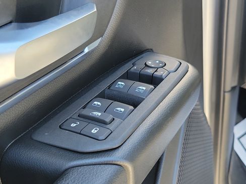 Used 2025 RAM 1500 Big Horn image 15