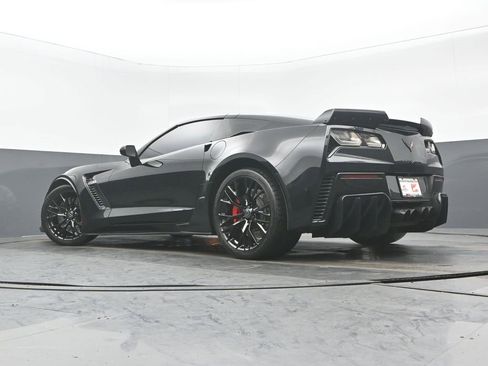 Used 2016 Chevrolet Corvette Z06 w/ 2LZ Preferred Equipment Group image 30