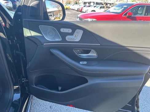 Used 2025 Mercedes-Benz GLE 350 4MATIC image 39