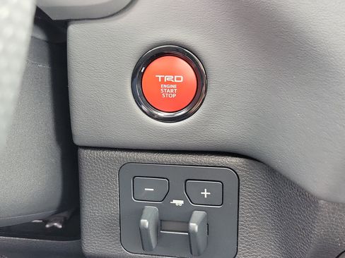 New 2026 Toyota Tundra Platinum AWD/4WD image 27