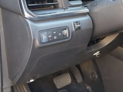 Used 2026 GMC Terrain Elevation w/ Elevation Premium Package AWD/4WD image 24