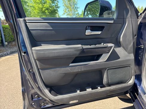 Used 2023 Toyota Tundra Platinum AWD/4WD image 18