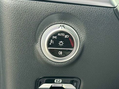 Certified 2025 Mercedes-Benz C 300 Sedan image 32