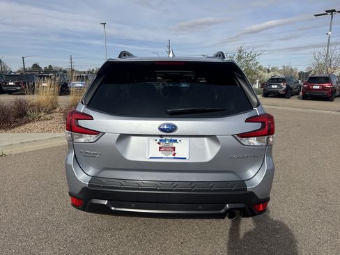 Used 2022 Subaru Forester Limited w/ Popular Package #2 image 8