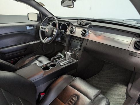 Used 2006 Ford Mustang GT Premium RWD image 17