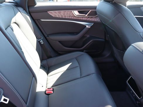 Used 2025 Audi A6 Premium Plus w/ Premium Plus Package AWD/4WD image 15
