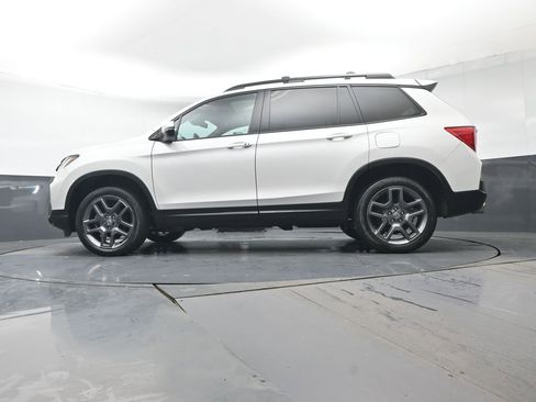 Certified 2023 Honda Passport EX-L image 35