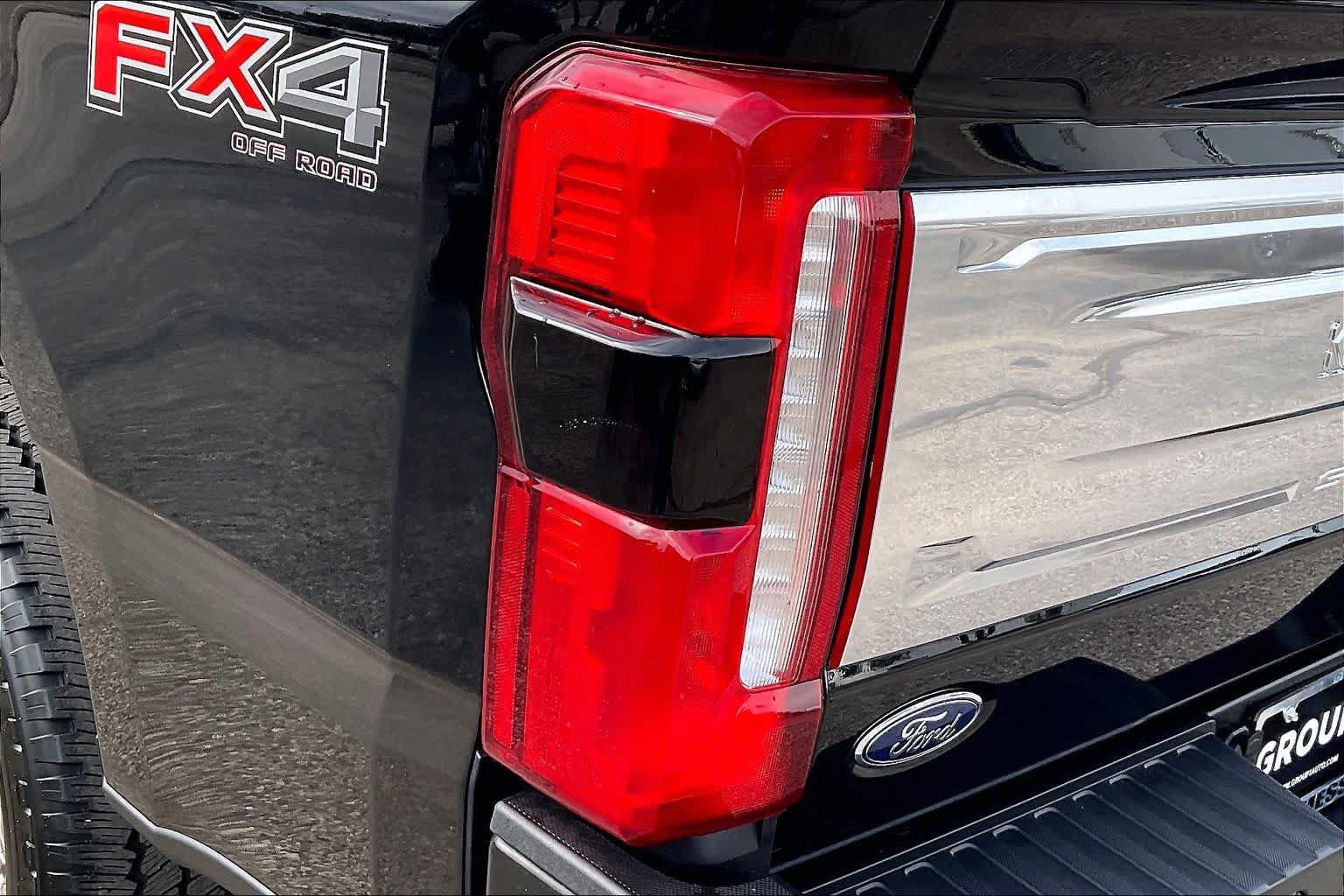 Used 2025 Ford F250 King Ranch w/ FX4 Off-Road Package AWD/4WD image 29