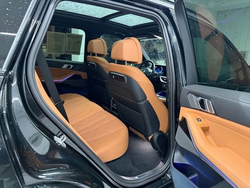 Used 2024 BMW X5 M60i image 31