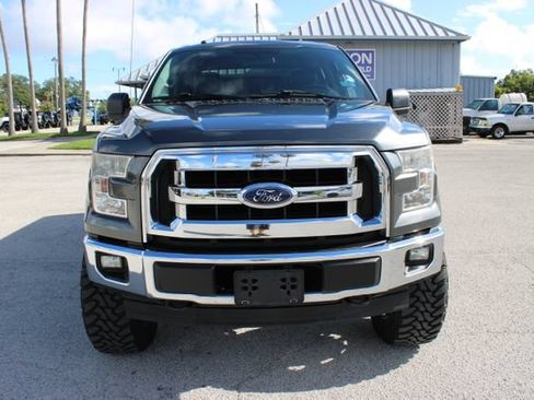 Used 2017 Ford F150 XLT AWD/4WD image 2