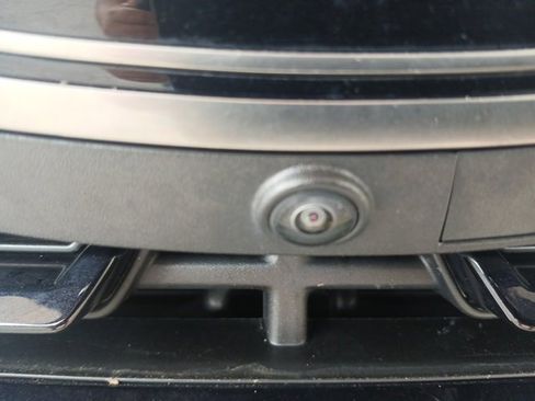 Used 2023 Ford F250 Lariat w/ Black Appearance Package image 21