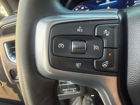 Used 2024 Chevrolet Suburban Z71 w/ Off-Road Capability Package image 25