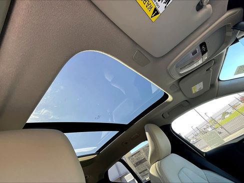 New 2026 Volvo XC40 B5 Plus w/ Protection Package Premier image 29