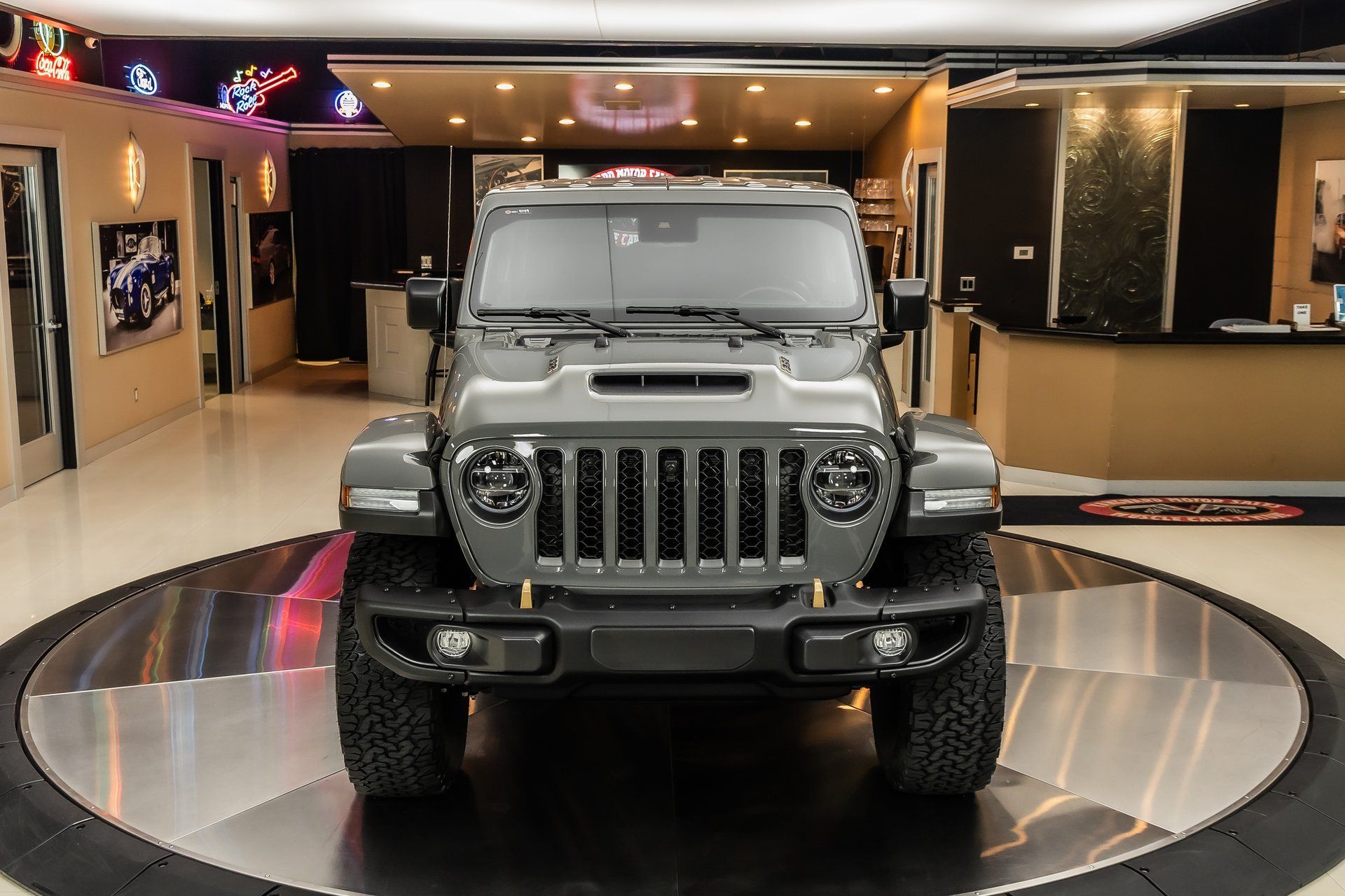 Used 2021 Jeep Wrangler Unlimited Rubicon w/ Trailer Tow Package AWD/4WD image 8