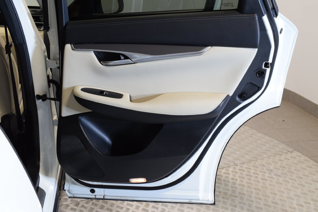 Certified 2022 INFINITI QX50 Luxe AWD/4WD image 32