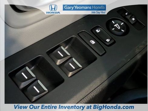 Certified 2024 Honda Pilot Touring image 28