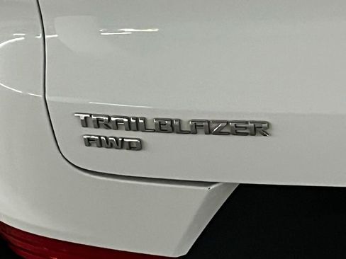 Used 2021 Chevrolet TrailBlazer ACTIV w/ Sun and Liftgate Package image 34