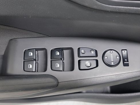 Used 2022 Hyundai Accent SE FWD image 24