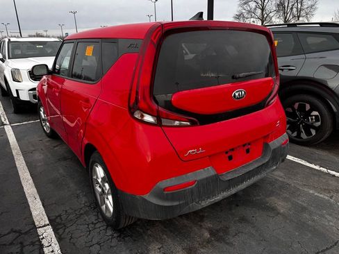 Used 2020 Kia Soul S image 4
