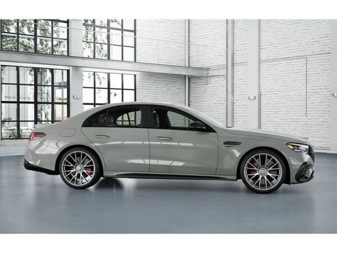 New 2026 Mercedes-Benz E 53 AMG e 4MATIC Sedan image 15