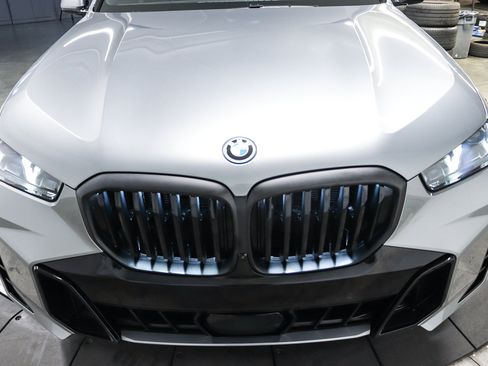 Used 2025 BMW X5 xDrive50e w/ Executive Package AWD/4WD image 10