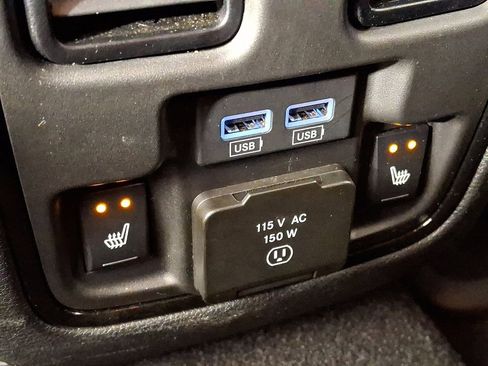 Used 2024 Dodge Durango GT AWD/4WD image 15
