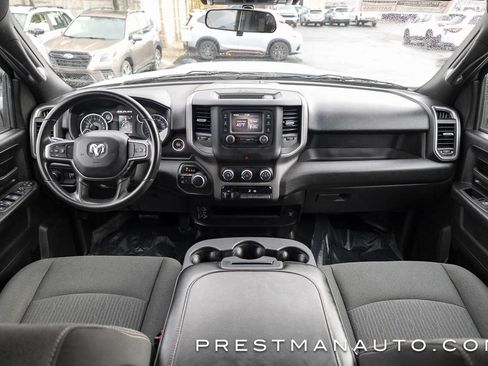 Used 2024 RAM 2500 Tradesman w/ Chrome Appearance Group image 33