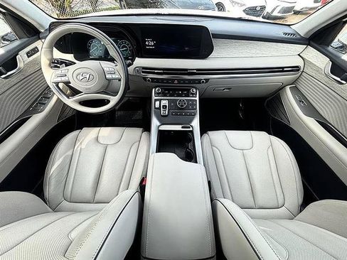 Used 2023 Hyundai Palisade Calligraphy AWD/4WD image 12