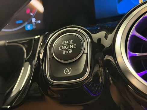 Certified 2026 Mercedes-Benz GLA 250 4MATIC image 31