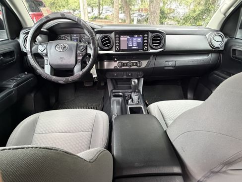 Used 2020 Toyota Tacoma SR w/ SR Convenience Package RWD image 37