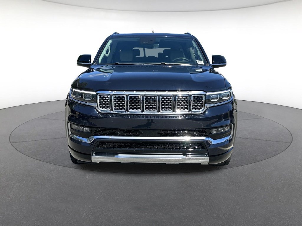 Used 2023 Jeep Grand Wagoneer 4WD w/ Convenience Group III image 9