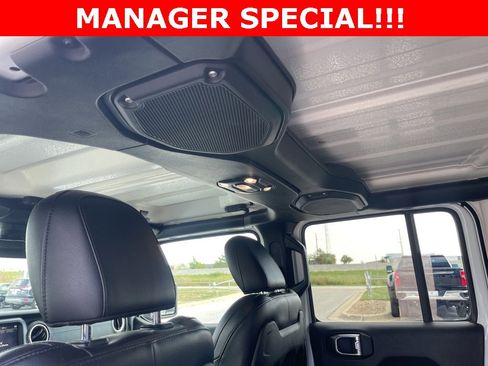 Used 2021 Jeep Wrangler Unlimited Rubicon 4xe w/ Cold Weather Group image 14