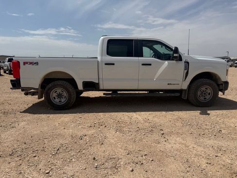 Used 2025 Ford F250 XL w/ XL Off-Road Package AWD/4WD image 11
