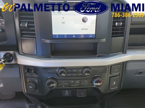 New 2024 Ford F550 4x4 Regular Cab Super Duty image 17