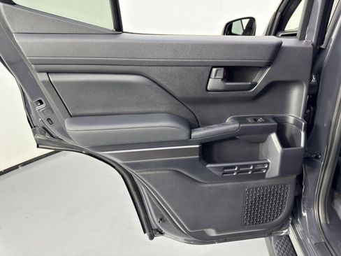 Used 2025 Toyota 4Runner SR5 image 43