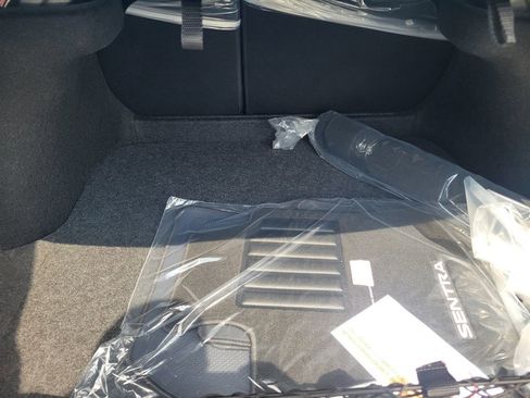 New 2025 Nissan Sentra SV w/ Trunk Package image 30