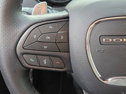 Used 2025 Dodge Durango R/T w/ Blacktop Package AWD/4WD image 25