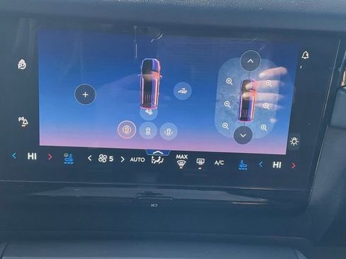 Used 2025 Lincoln Navigator L Reserve w/ Jet Appearance Package image 31