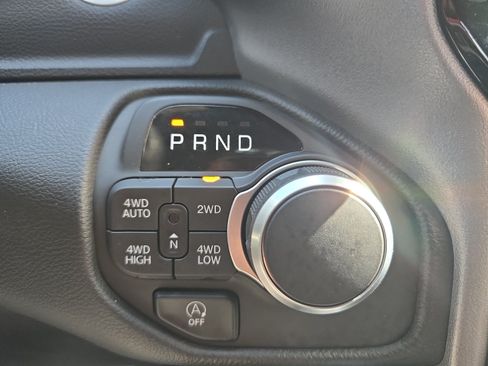 Certified 2025 RAM 1500 Lone Star AWD/4WD image 21