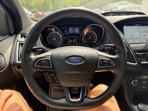 Used 2017 Ford Focus ST w/ Equipment Group 402A FWD image 25