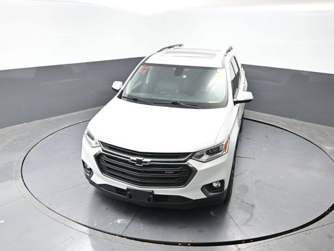 Used 2019 Chevrolet Traverse RS AWD/4WD image 18