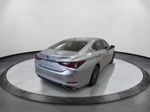 Used 2024 Lexus ES 350 w/ Premium Package FWD image 6