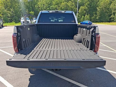 Used 2023 Toyota Tundra Platinum AWD/4WD image 29