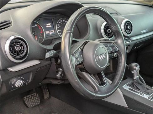 Used 2018 Audi A3 2.0T Premium image 3