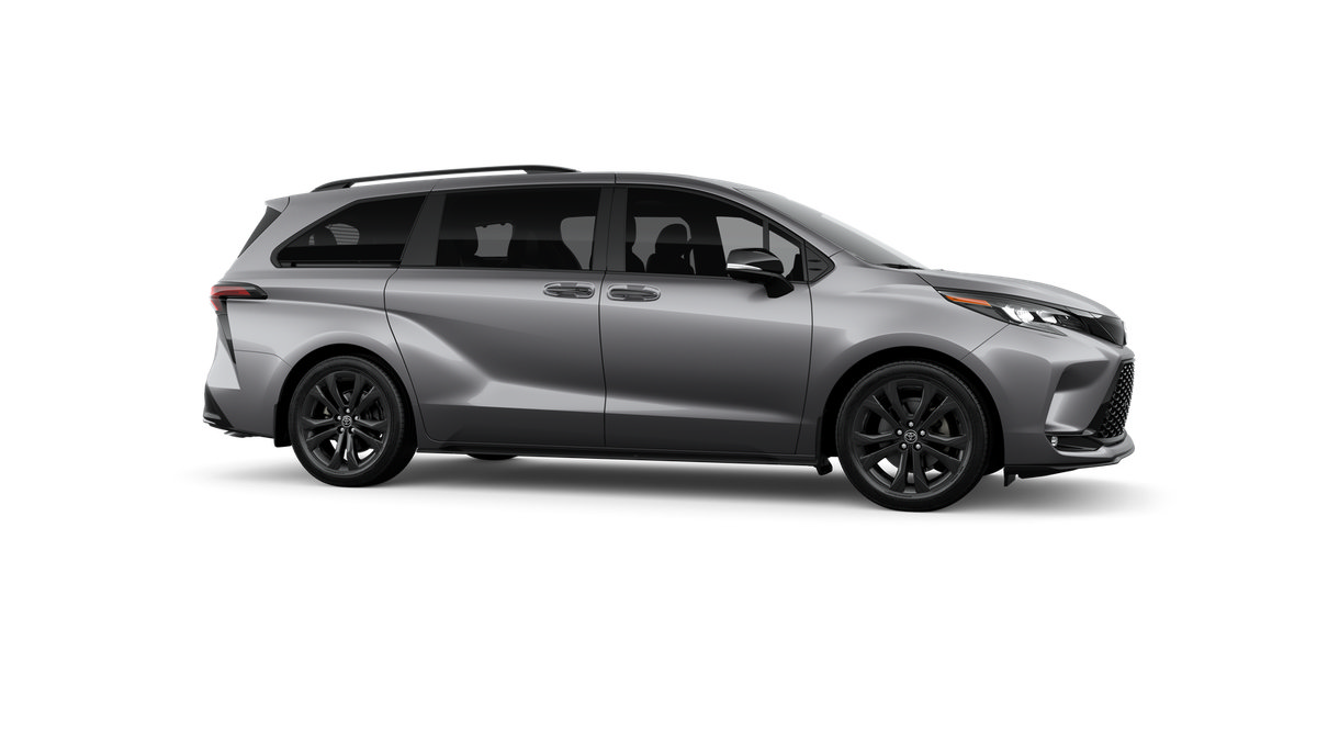 New 2026 Toyota Sienna XSE FWD image 16