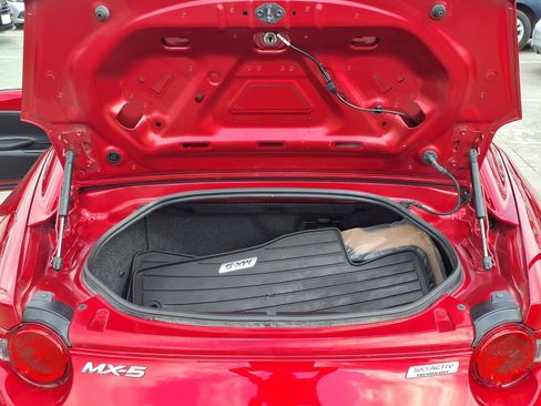 Used 2017 MAZDA MX-5 Miata RF Club w/ Brembo/BBS Package image 20